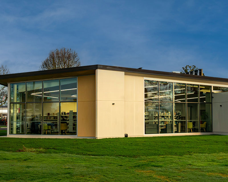 Ngatea Service Centre